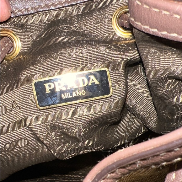 3131 Prada Brown Bucket Bag - Picture 8 of 10